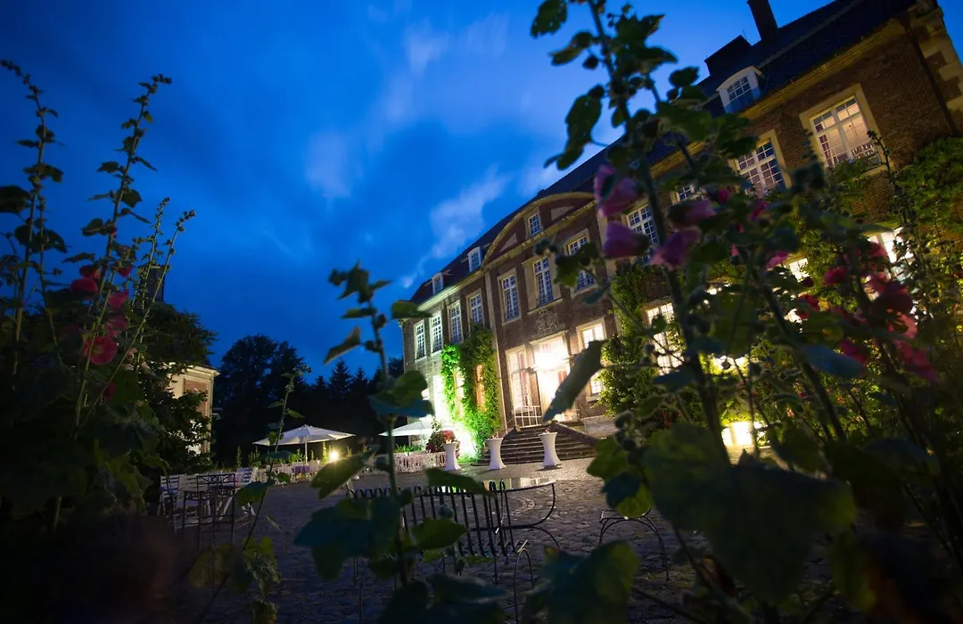 Hotel Schloss Wilkinghege-1